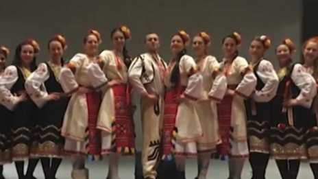 Не пуснаха в Русия наш фолклорен ансамбъл, депортираха 9-има