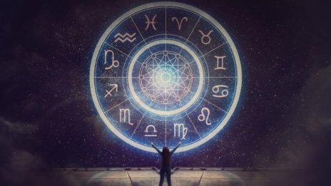 Хороскопът ви за декември, какво вещаят астролозите?