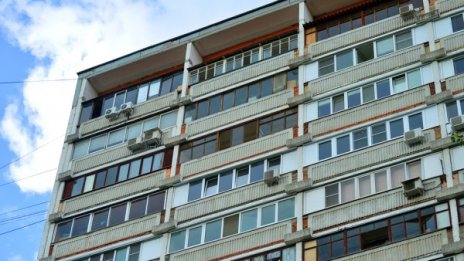 Климатикът измести парното за топлото на българина