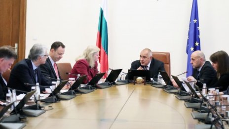 Борисов: "Белене" и "Козлодуй" са важни, бъдещето на въглищата не е розово 