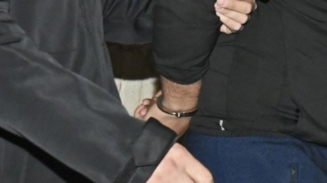 Арестуваха служител на БОП-Пловдив