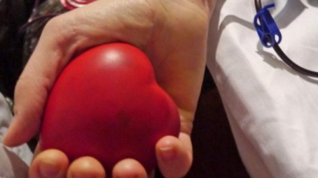 Безсърдечно и безнаказано: Търговията със сърдечни стентове
