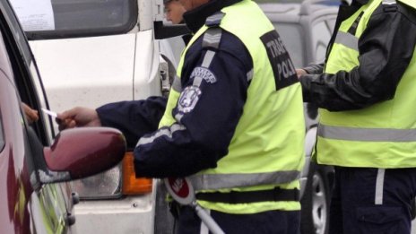 КАТ установи 408 нарушения, връчи 4490 електронни фиша 