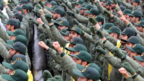 Коя е могъщата сила, която държи богатството на Иран?