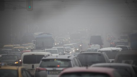 Заради мръсния въздух днес: Безплатни паркинги в София