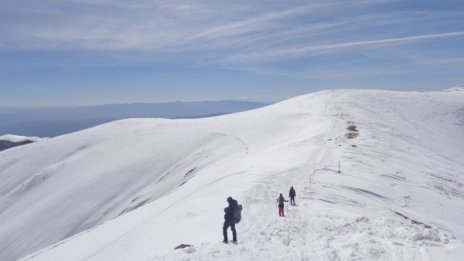 Внимание! Повишена опасност от лавини през уикенда