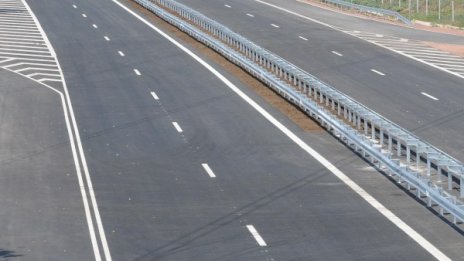 Гърците намалили жертвите на пътя с 45% с тол система