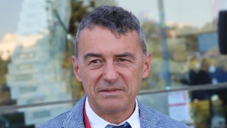 Кардиолог: Дефибрилатори трябва да има на гари, летища, метростанции