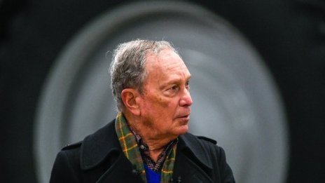 Блумбърг: Разходите ми са инвестиция за спасяване от Тръмп 