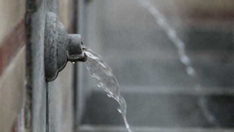 Снабдяват Перник с минерална вода от Държавния резерв