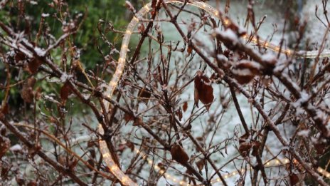 Студено, облачно, без валежи остава времето утре