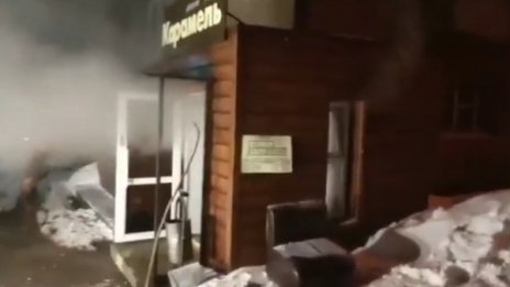 Петима загинаха в Русия след спукване на тръба с гореща вода