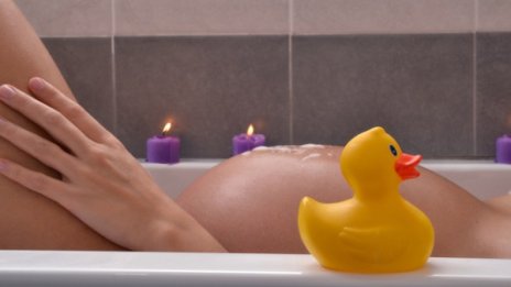 Има ли риск от горещата вана и сауната за бременните?