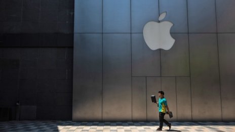 Технологичния гигант Apple засегнат от коронавируса 
