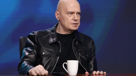 Слави Трифонов след брифинга за "Петрохан": Асен Василев дали ще оттегли подкрепата си за Гюров? 