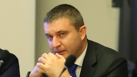 Радев бил емоционален, но не можел да сваля доверие от кабинета