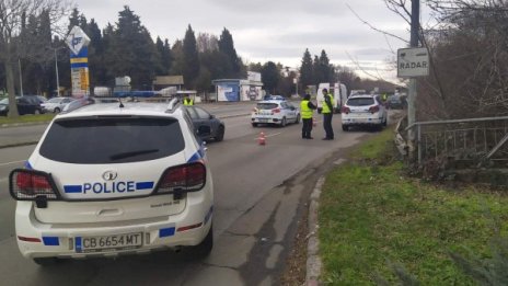 19 души в ареста след спецакцията в Бургас