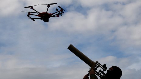 Американската армия се бори да внедри оръжия с изкуствен интелект