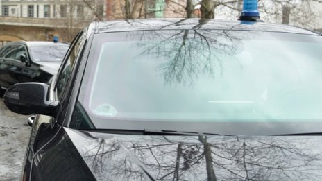 Кола връхлетя върху карнавално шествие в Германия 