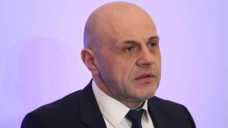 Томислав Дончев за къщата в Барселона: Стара манджа! 