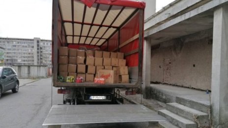 Иззеха храни с изтекъл срок на годност в Сливен