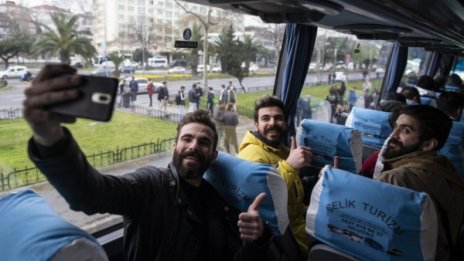 Гърция спря 10 000 мигринти на границата си 