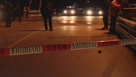 Влак уби млада жена, опитала да спаси бивол от линията