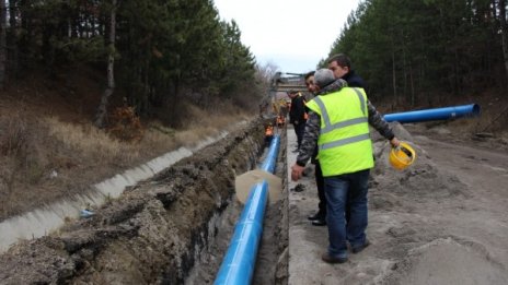  Перник минава на нощен режим на водата 