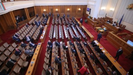 ВМРО не видя мотиви извънредното положение да е до 13 май