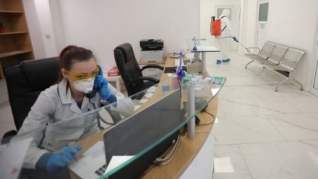 Пари за пътища от Брюксел отидават за дихателни апарати 