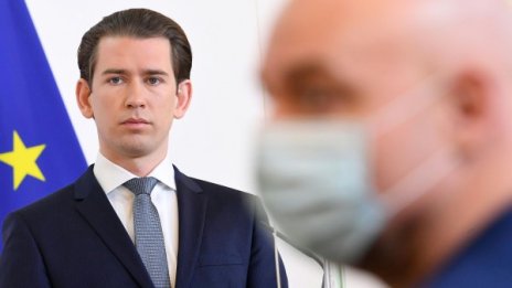 В Австрия: Хиляди магазини отварят врати