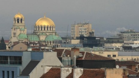 Имотният пазар функционира, но на забавен каданс 