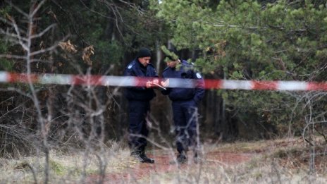 Намериха труп на 25-годишна край пернишкото село Студена 