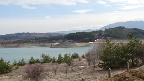 Хора в Кюстендилско шест месеца нямат вода