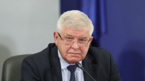 Кирил Ананиев: КПП-тата ще паднат скоро