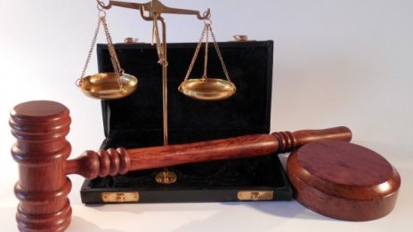 Пробация и 5 000 лв глоба за мъж, нарушил карантината