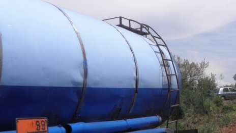Шуменци източиха 1100 литра нафта от цистерна
