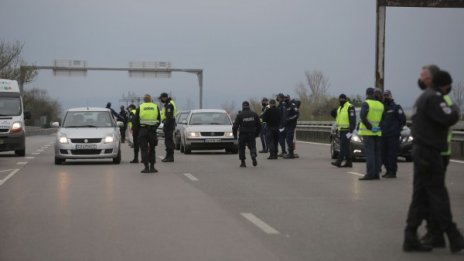 Големите градове осъмнаха без КПП-тата, какво сочат цифрите?