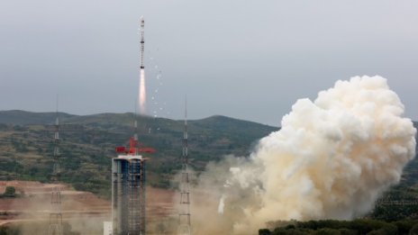 Китай изстреля тестова версия на нов космически кораб 