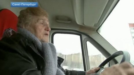 Рускиня, оцеляла при обсадата на Ленинград, сега помага при пандемията