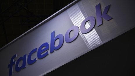 Facebook плаща  $52 млн. на модератори за психически травми