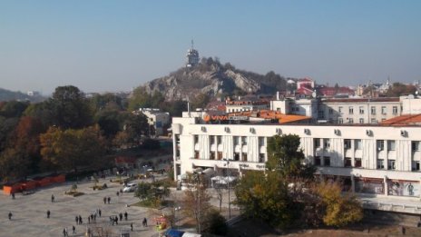 Пловдив с мобилен пункт за събиране на опасни отпадъци 