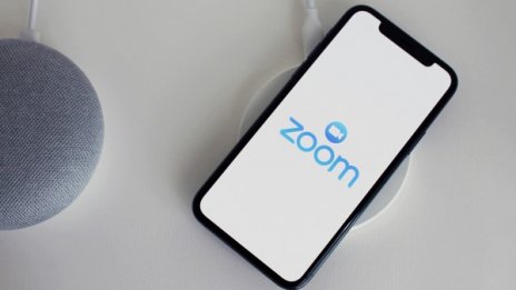 Zoom забрани използването на безплатното им приложение в Китай