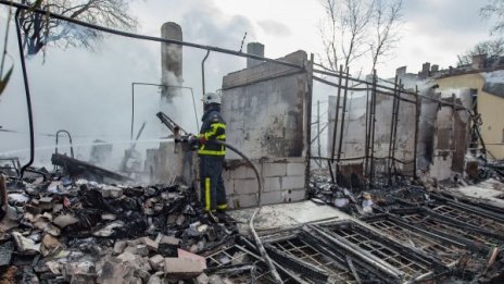 Огромен пожар се разрази в село Кърналово