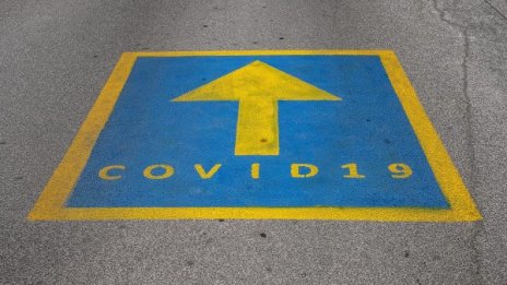 COVID-19 губи силата си, смятат италиански медици