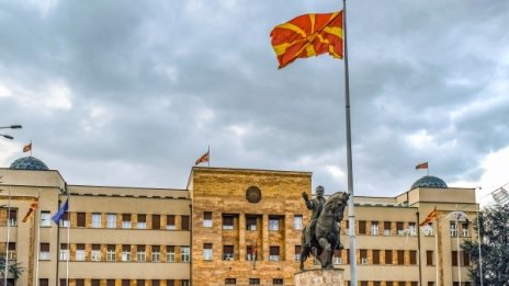 Северна Македония забрани движението на хората