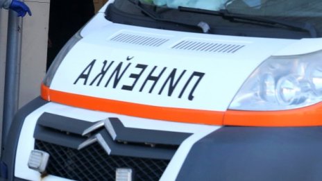 Мъж опита да се самоубие с препарати за миене