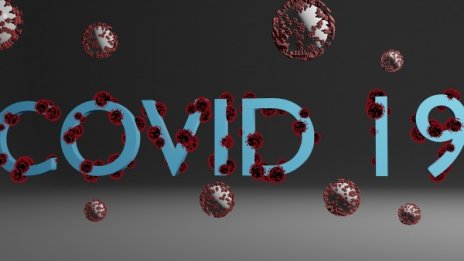 Почина жената на фелдшера с COVID-19, с когото напуснаха болницата
