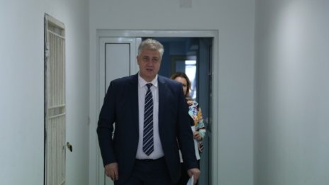 Проф. Асен Балтов: Спазвайте 3Д! Иначе "яко ще се мре"