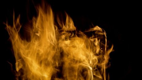 Мъж от врачанско село е тежко ранен след взрив в частен дом 